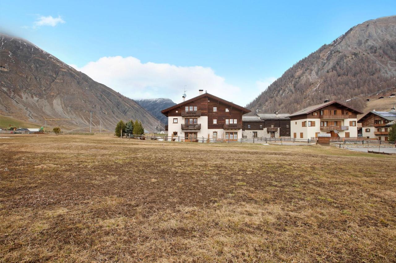 Chalet La Marinella Stella Alpina Лівіньо Екстер'єр фото